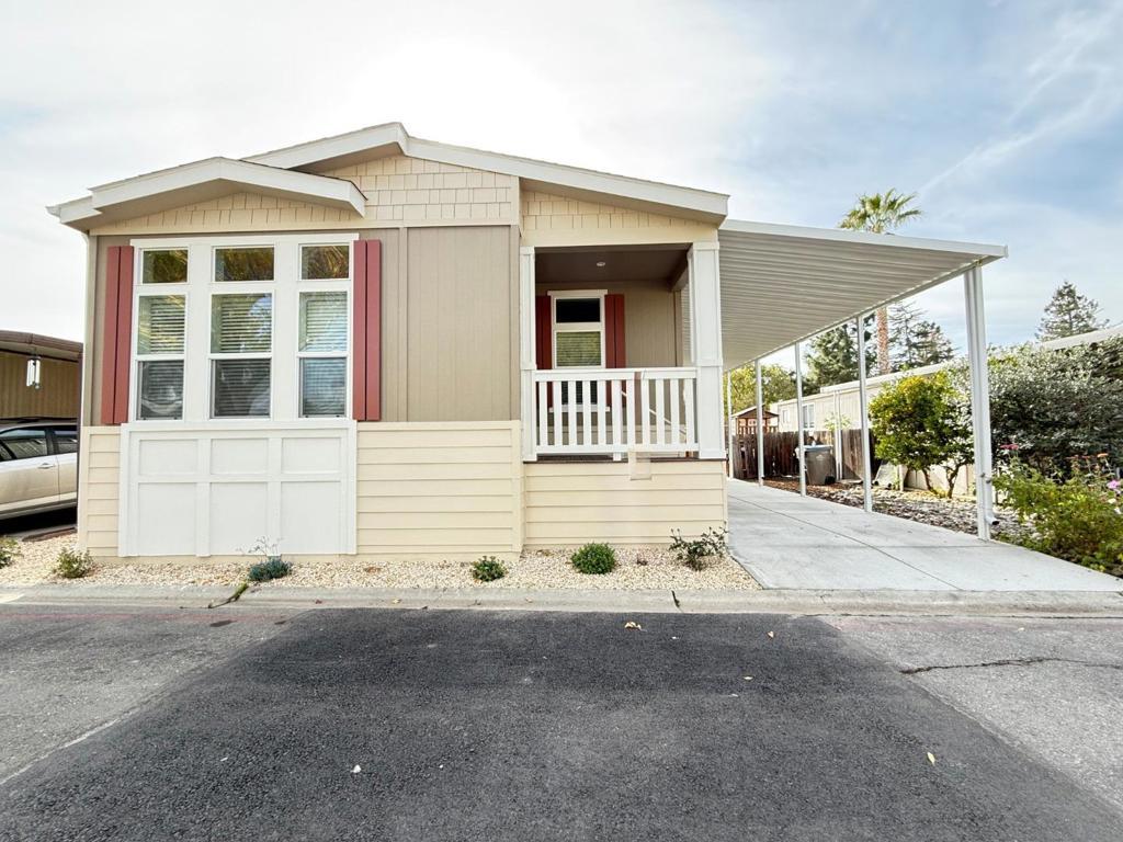 Photo of Listing #ML82040976