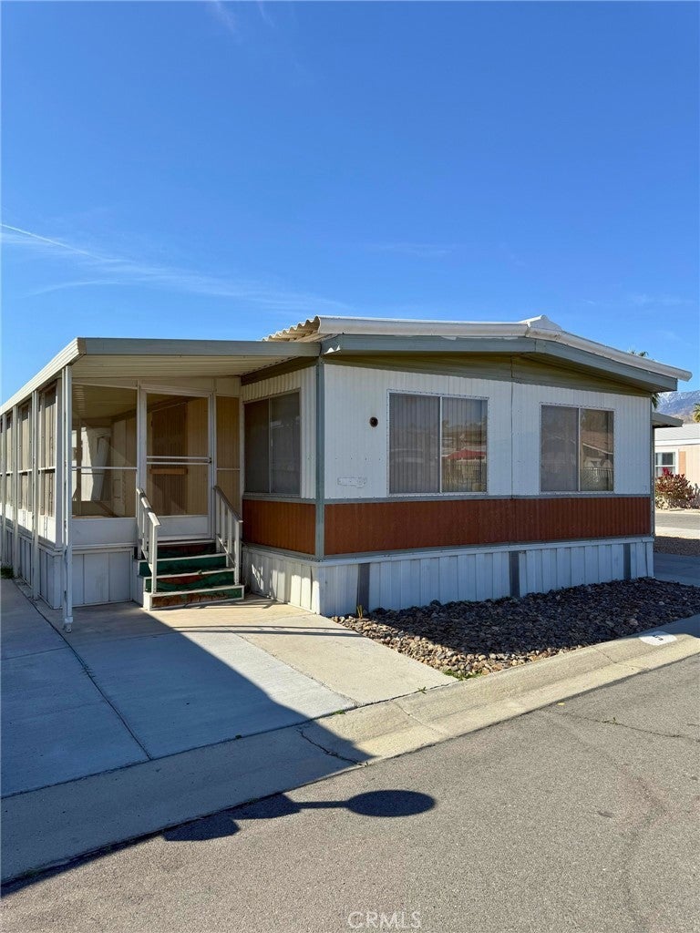 Photo of Listing #DW26068326