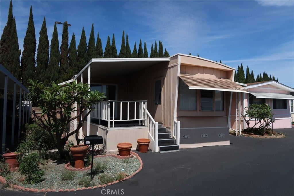 Photo of Listing #DW26073909