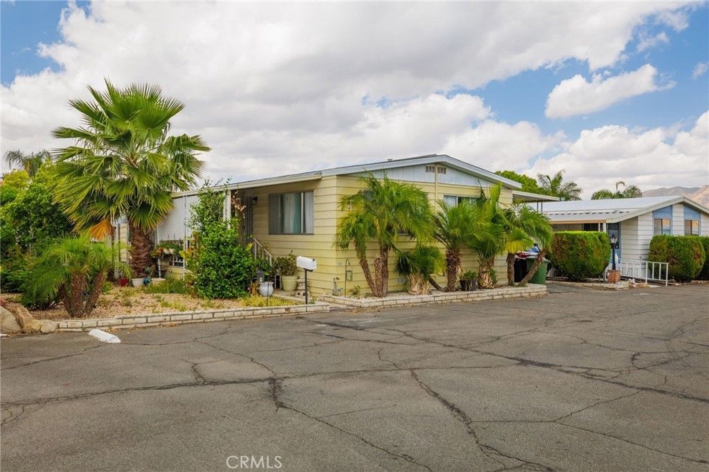 881 N Lake # 219, Hemet