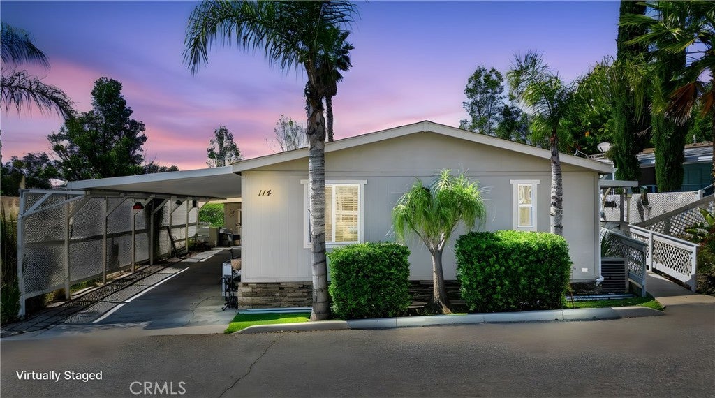 Photo of Listing #IV26075970