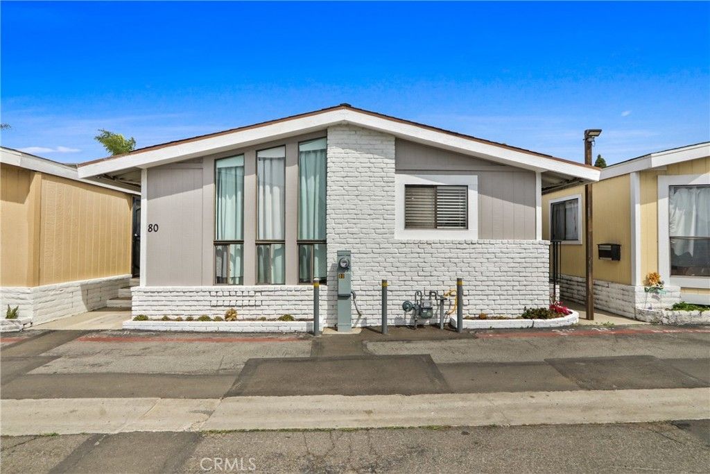 327 W Wilson # 80, Costa Mesa