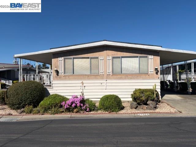 Photo of Listing #41131452