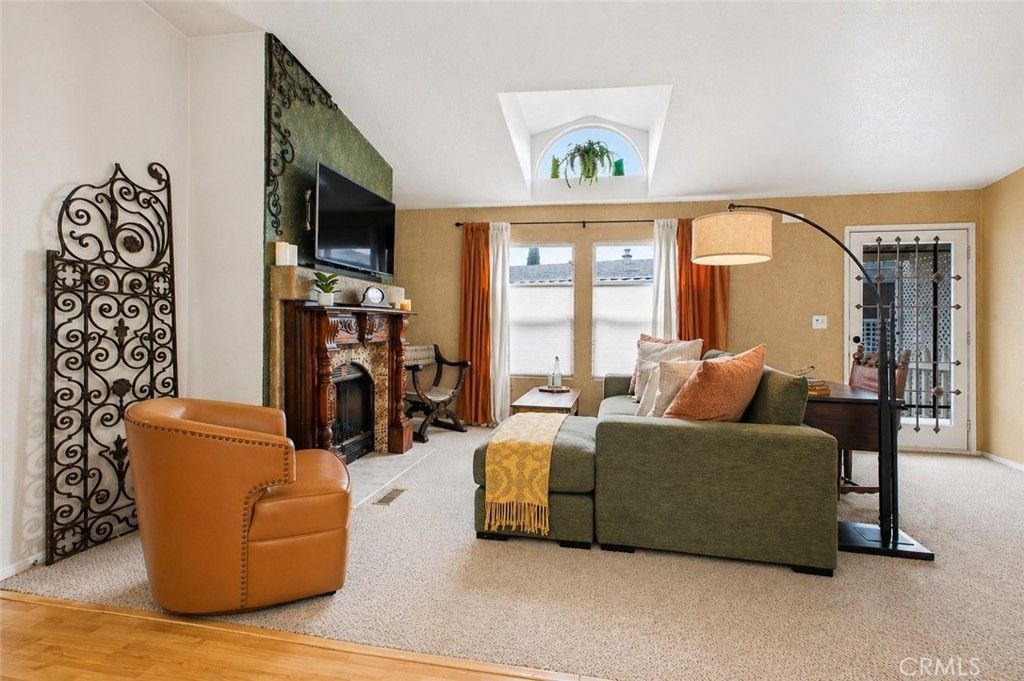 4201 Topanga Canyon Blvd # 106, Woodland Hills
