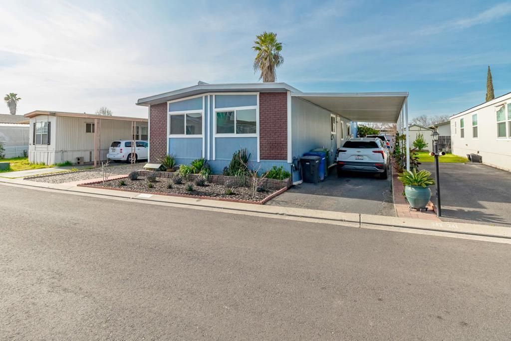 2621 Prescott Road # 242, Modesto