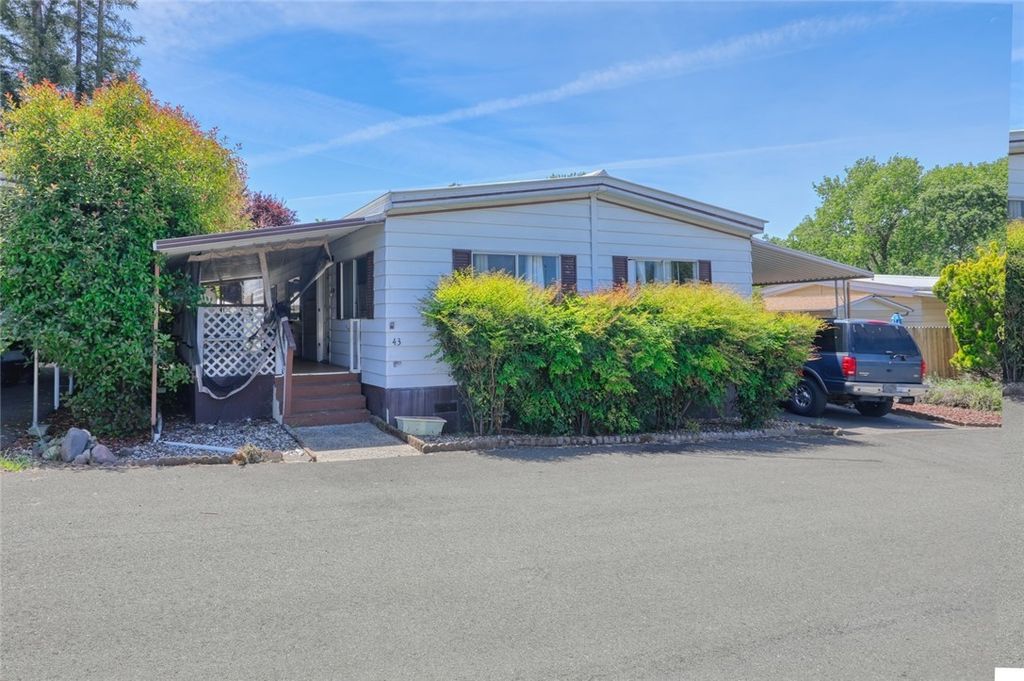 5701 Live Oak # 43, Kelseyville