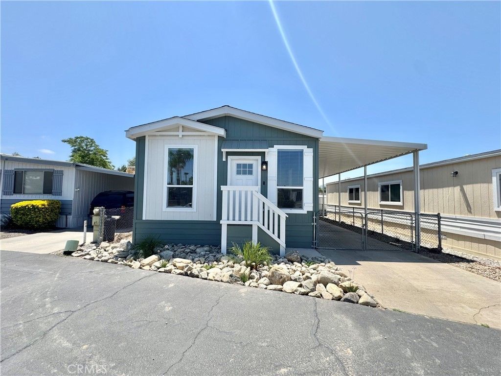21601 Canyon # 21, Wildomar