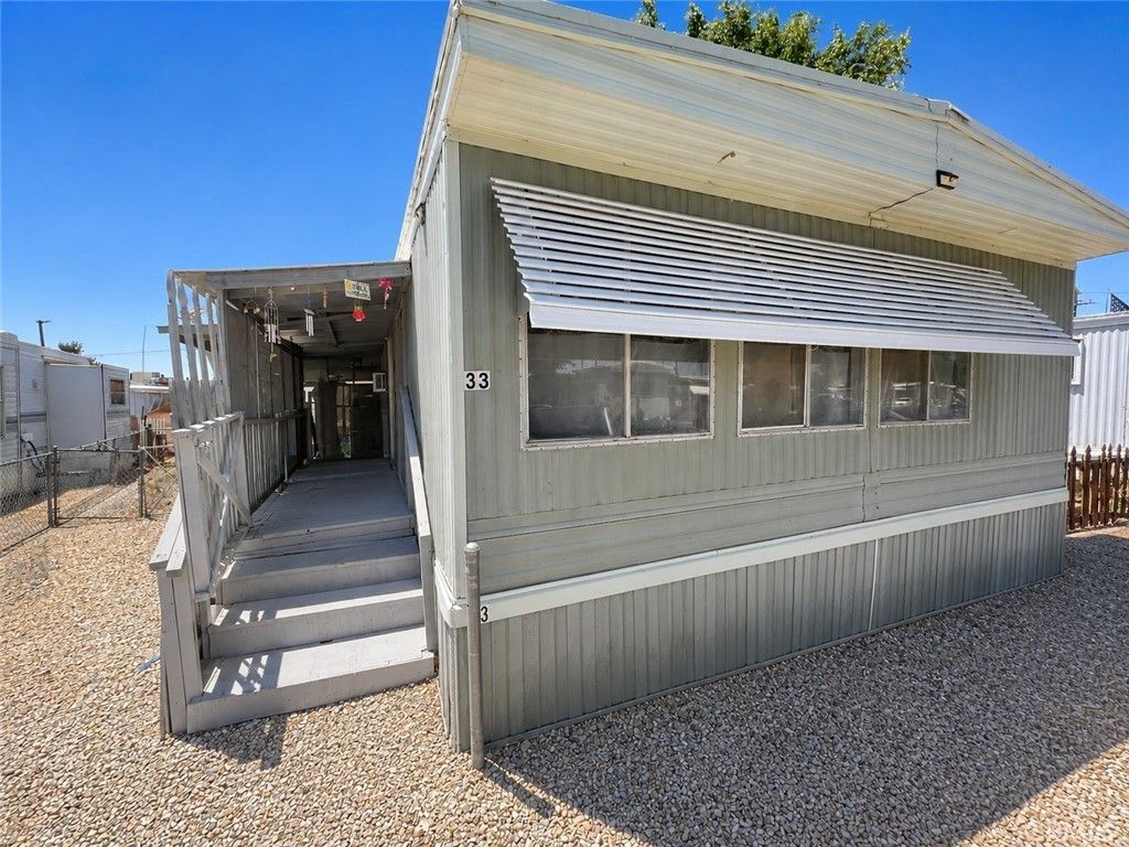 22325 Us Highway 18 # 33, Apple Valley