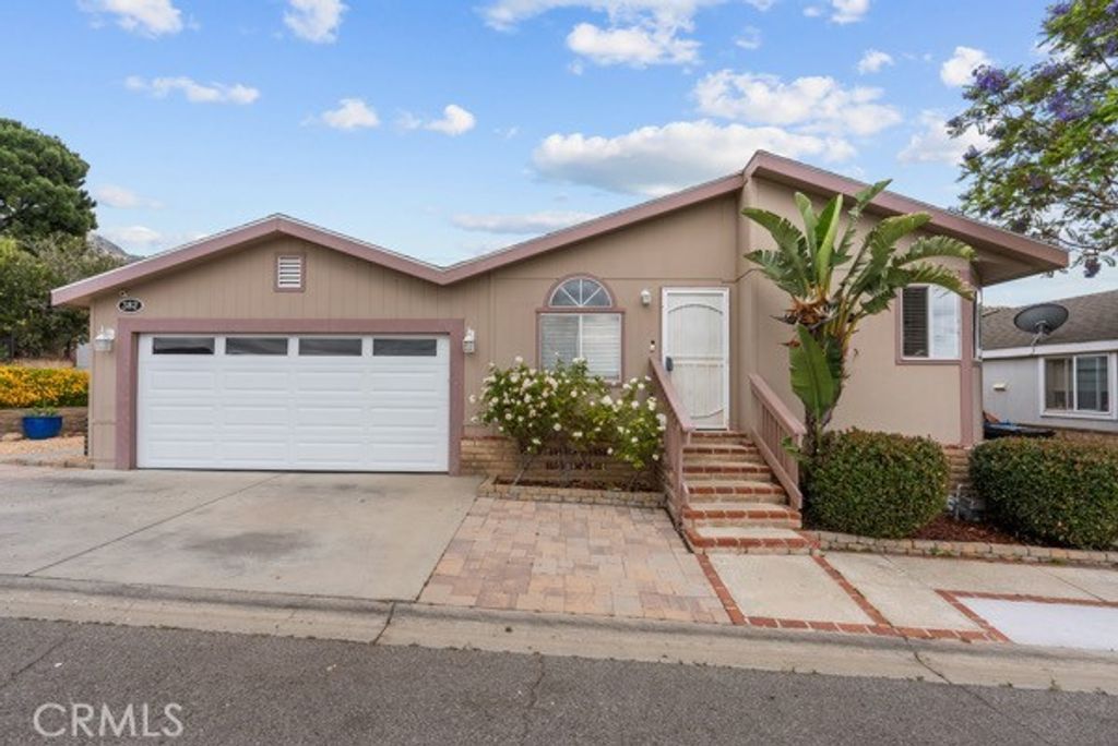 13691 Gavina Ave # 382, Sylmar