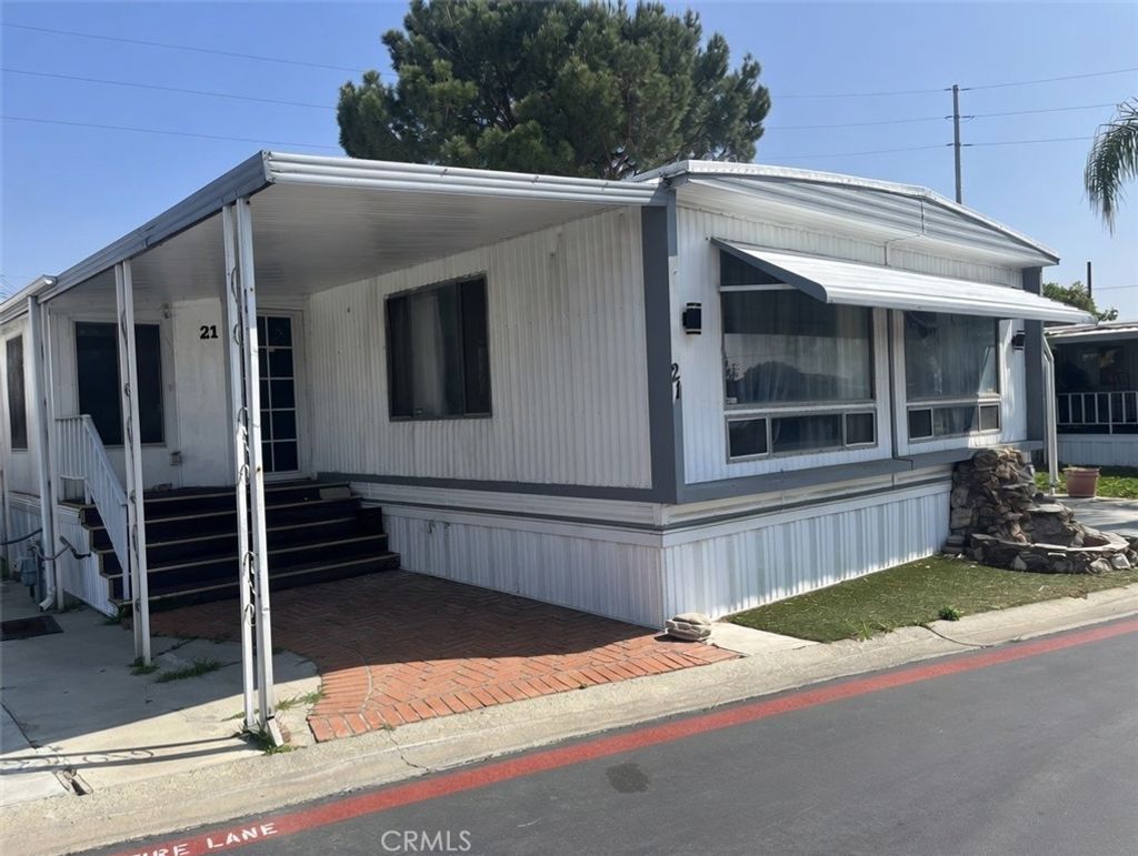 2930 W Rialto Avenue # 21, Rialto