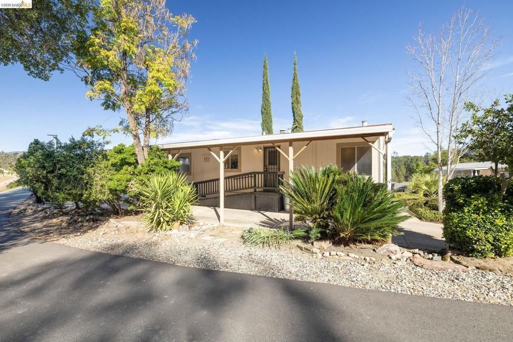 18717 Mill Villa Rd, Jamestown