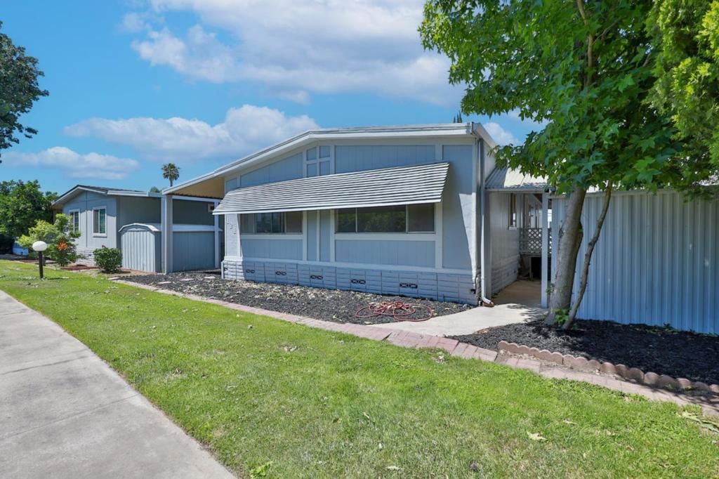 19690 N Hwy 99 # 121, Acampo