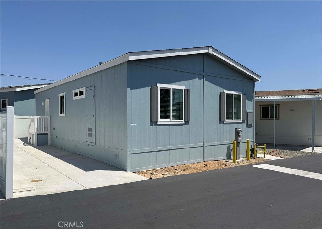 8086 Mission Boulevard # 20, Jurupa Valley