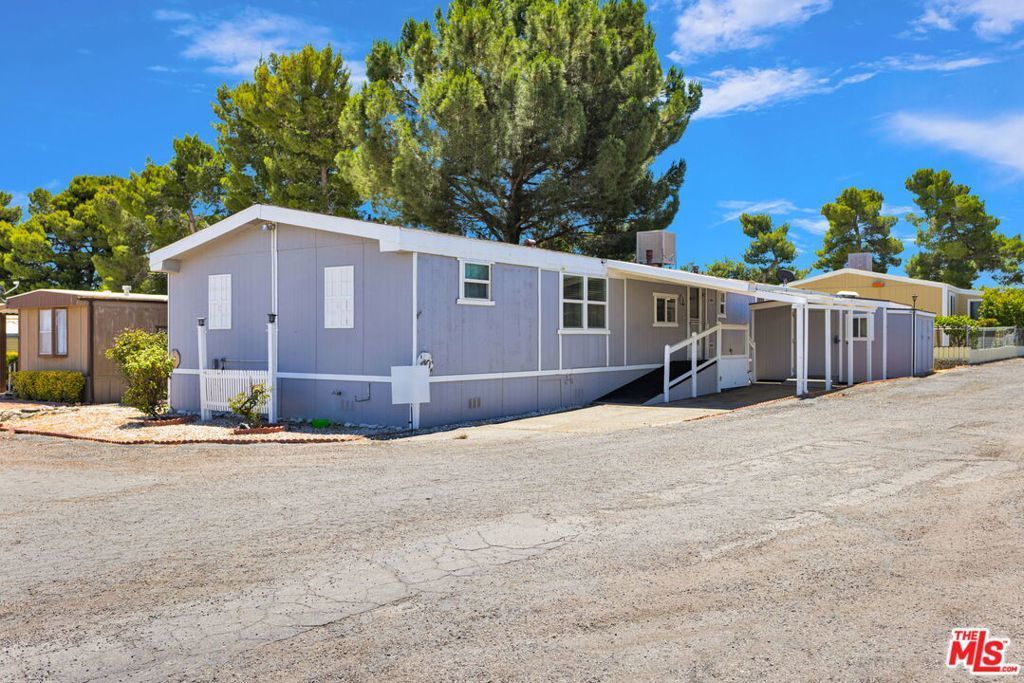 10200 Johnson Road # 40, Phelan