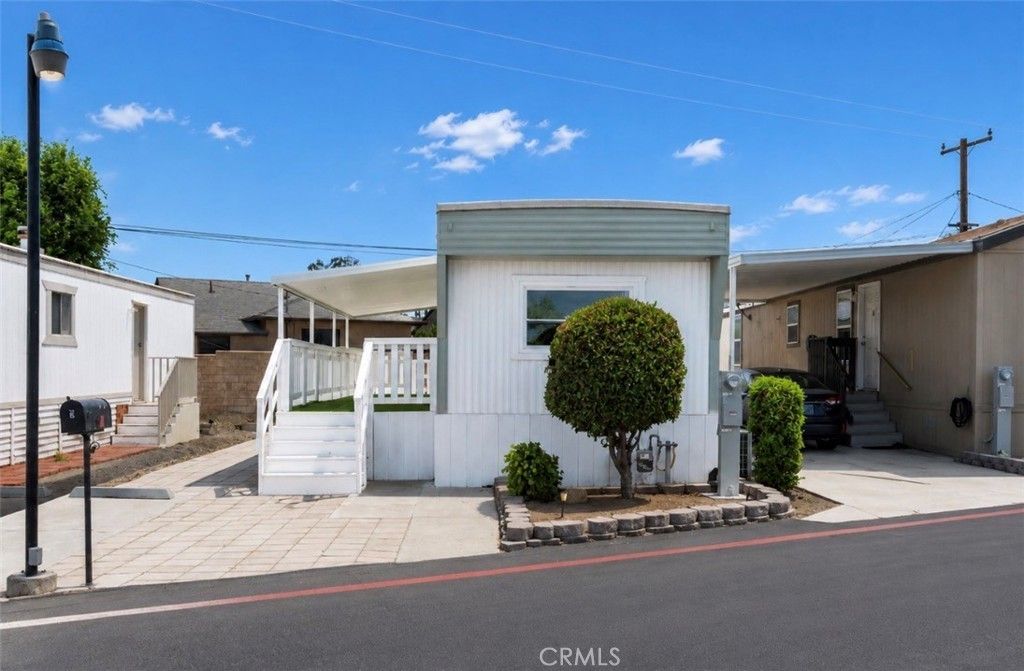 17455 Marygold Avenue # 5, Bloomington