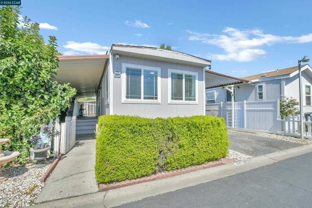 237 Orangevale, Pittsburg
