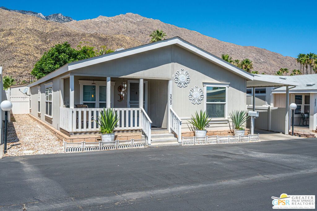 305 Kona Lane, Palm Springs