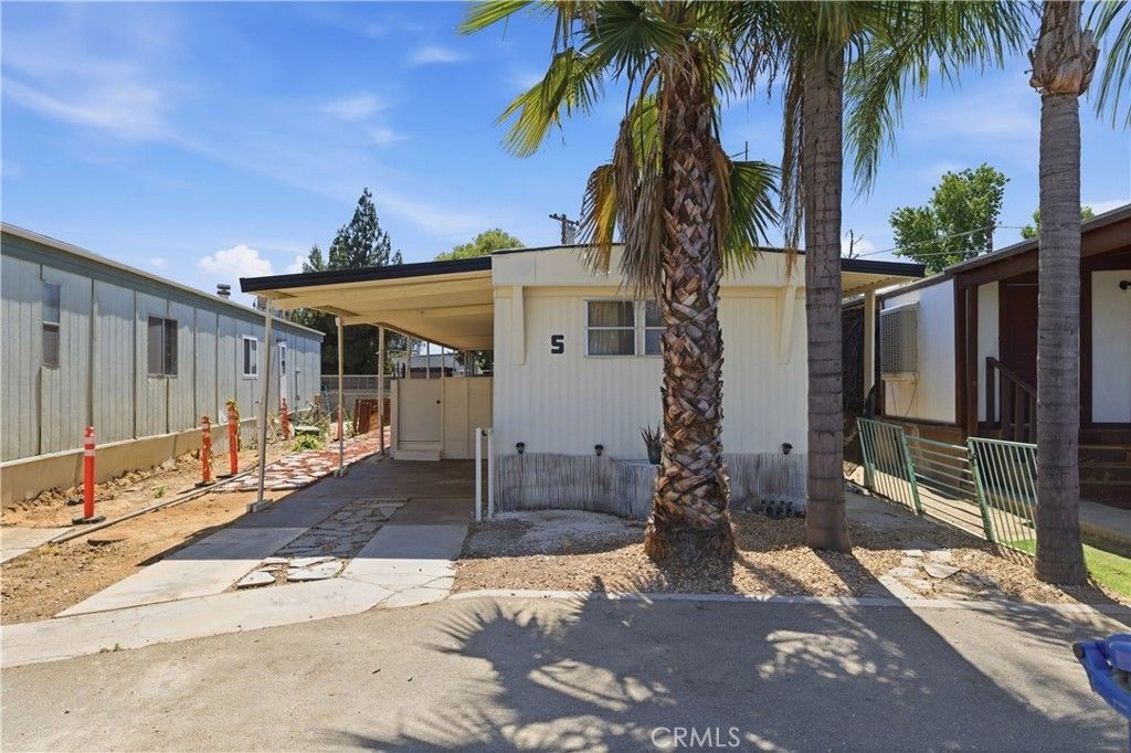 5000 Pierce Road # 5, Bakersfield