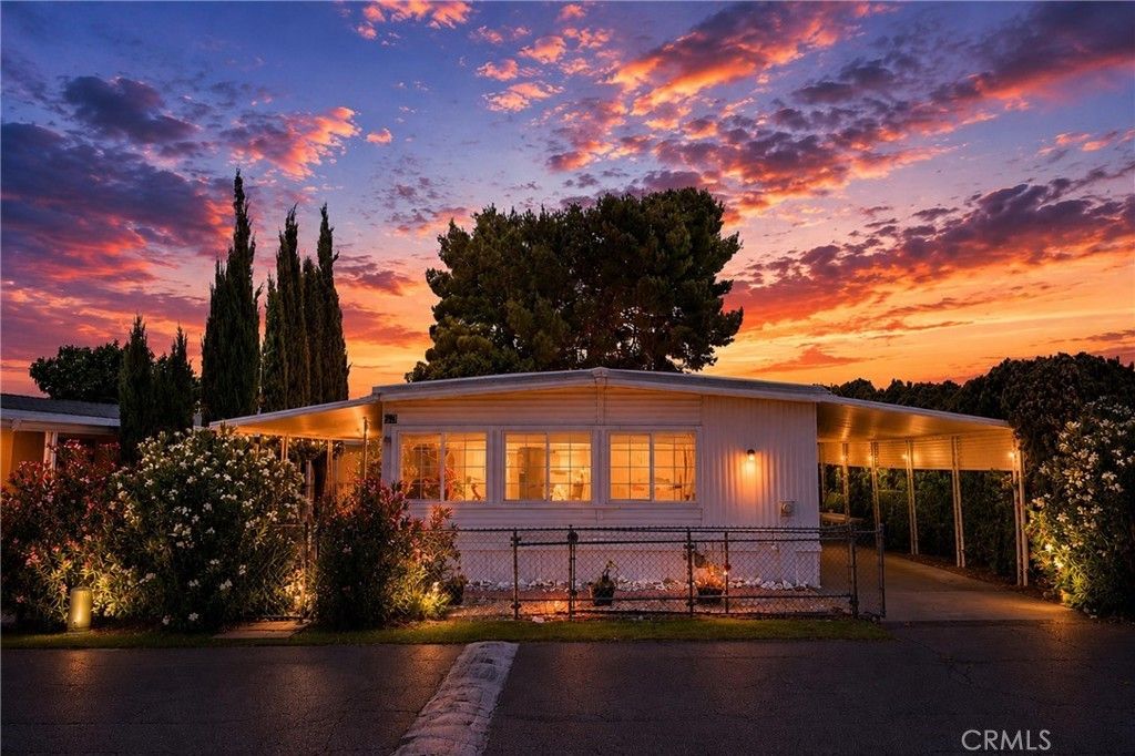 22601 Bear Valley Road # 63, Apple Valley