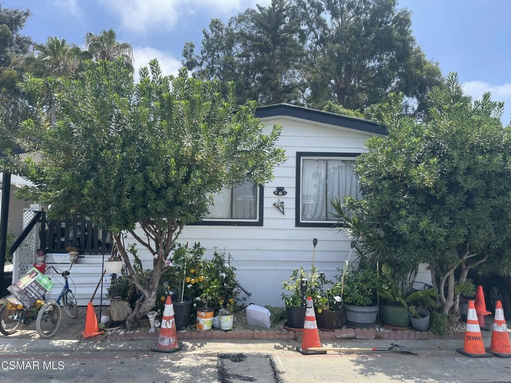 17 Via Rosal, Camarillo