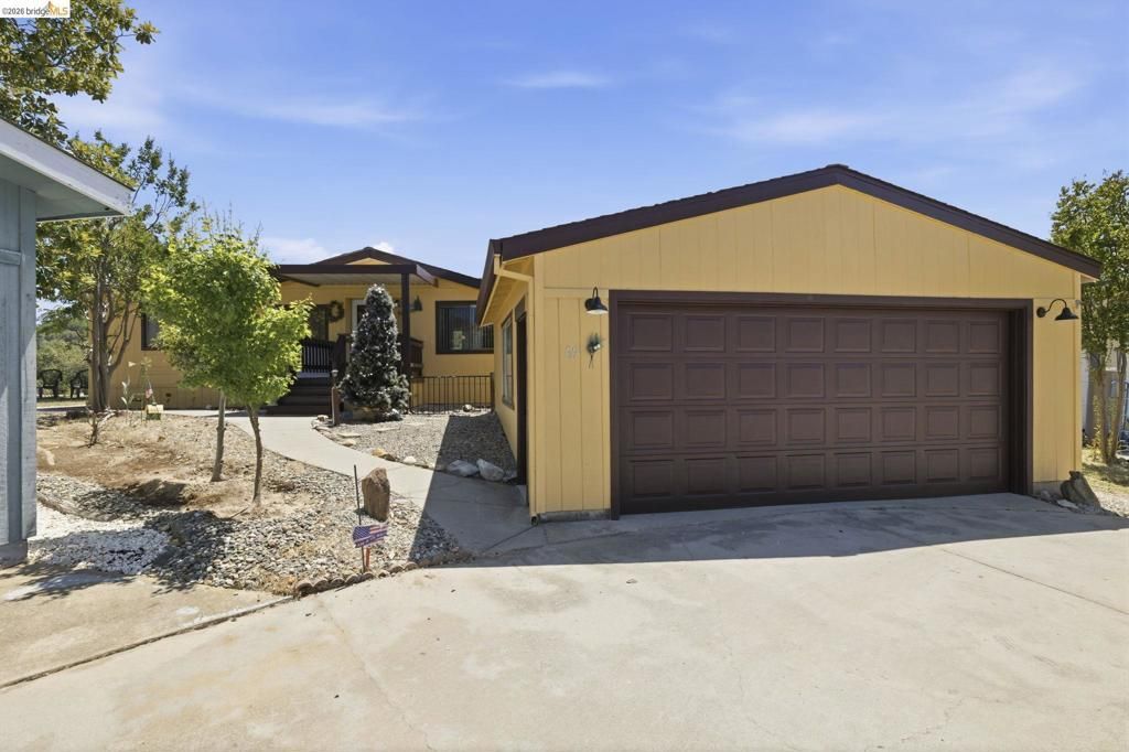 10760 Wigwam Rd, Jamestown