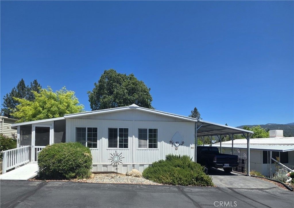 39678 Road 425b # 45, Oakhurst