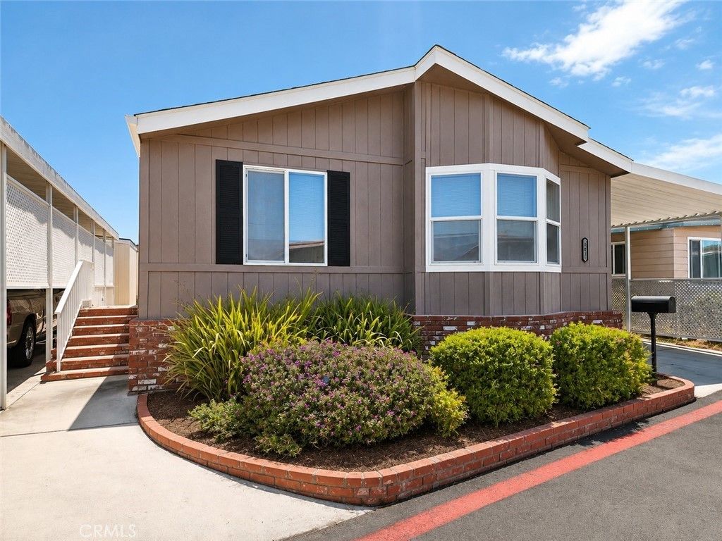 19361 Brookhurst, Huntington Beach