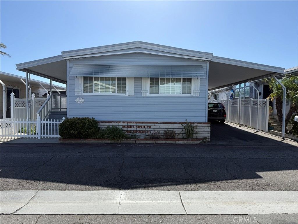 20701 Beach # 103, Huntington Beach