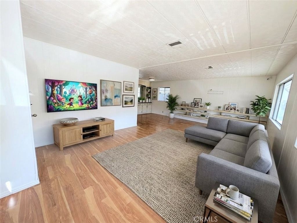 9800 Bolsa Avenue # 88, Westminster