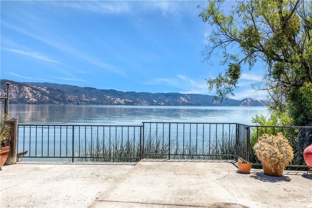 5830 Robin Hill Drive # 17, Lakeport