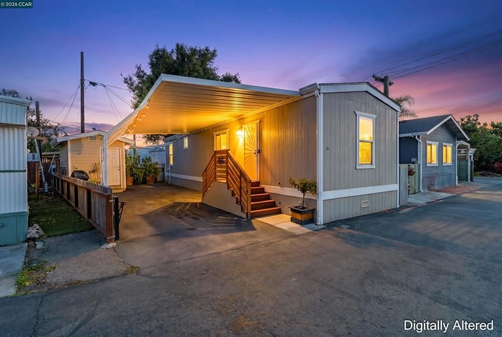 5751 Bridgehead Rd, Oakley