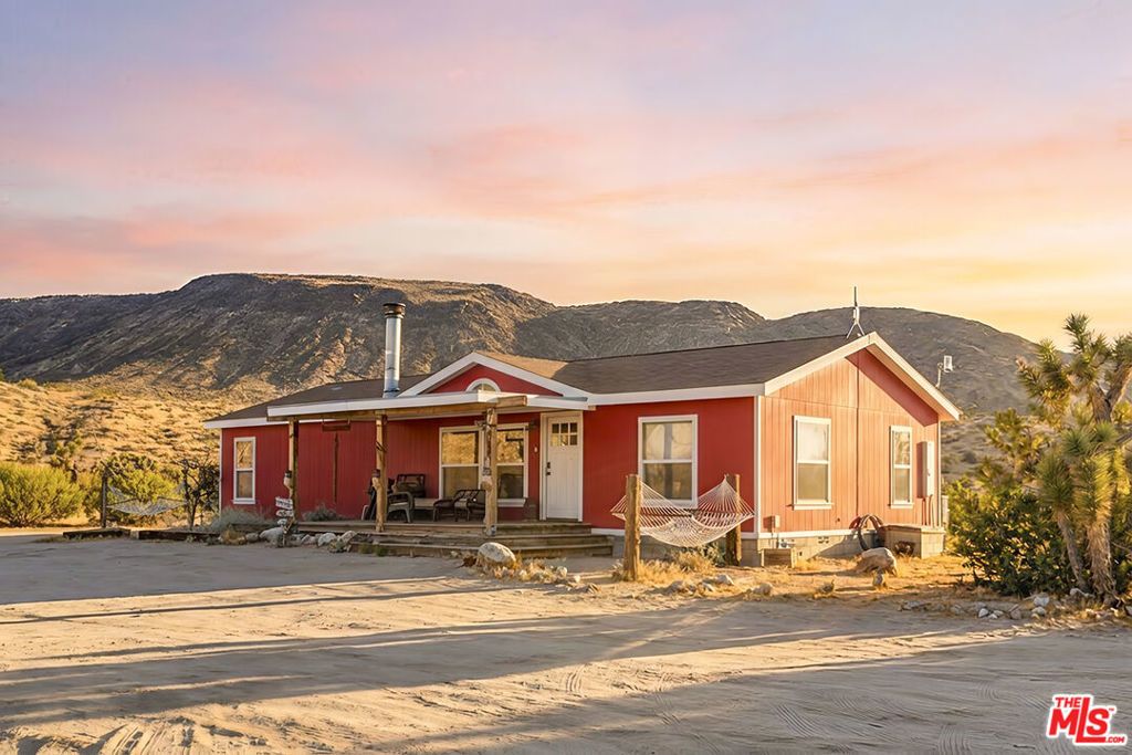 55616 Pipes Canyon Road, Yucca Valley