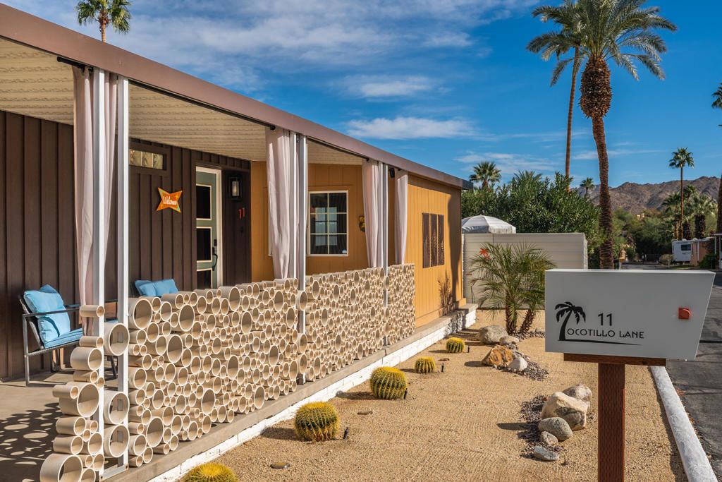 11 Ocotillo Lane, Palm Desert