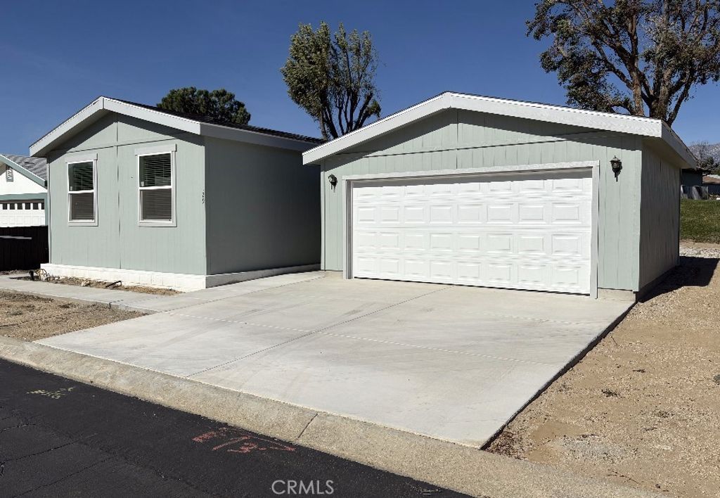 3800 W Wilson St # 129, Banning