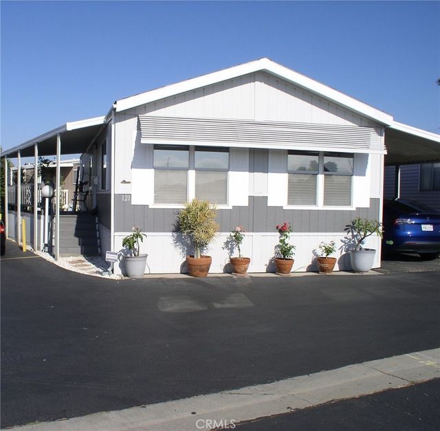 17700 S Western Avenue 121, Gardena.