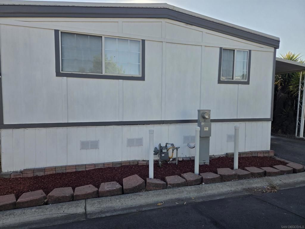 2550 E Valley Parkway # 122, Escondido