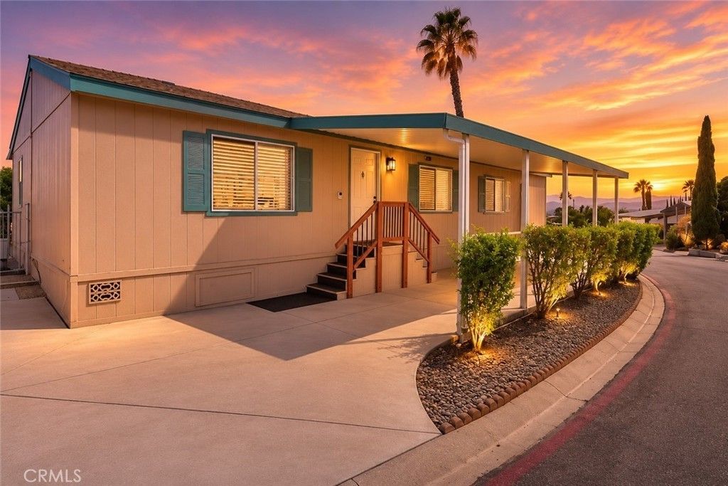 6130 Camino Real # 221, Jurupa Valley