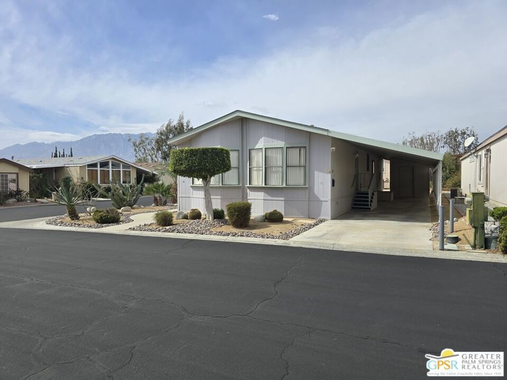 15300 Palm Drive # 18, Desert Hot Springs