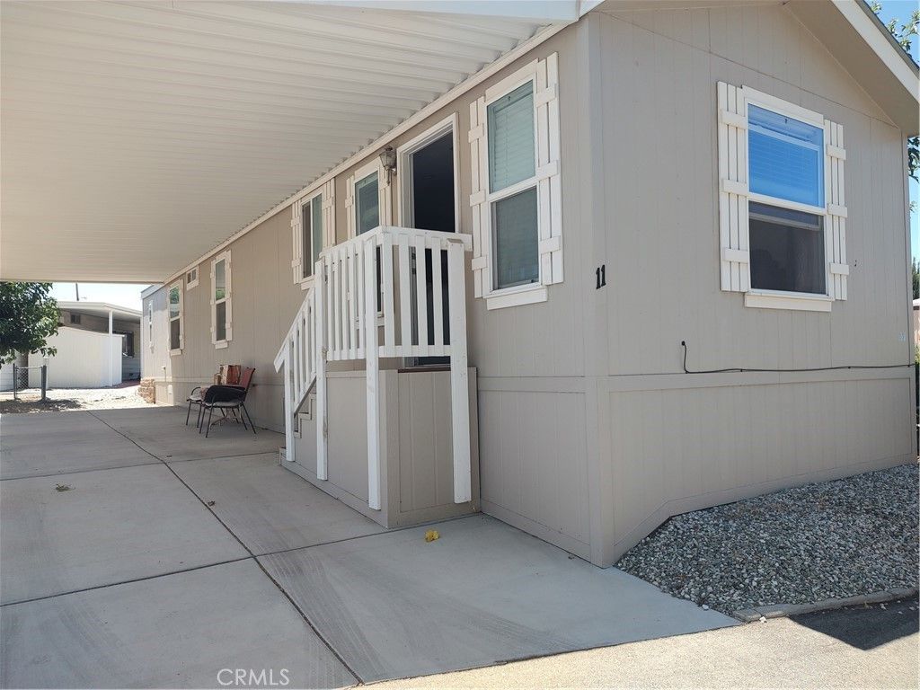 7484 Kickapoo, Yucca Valley