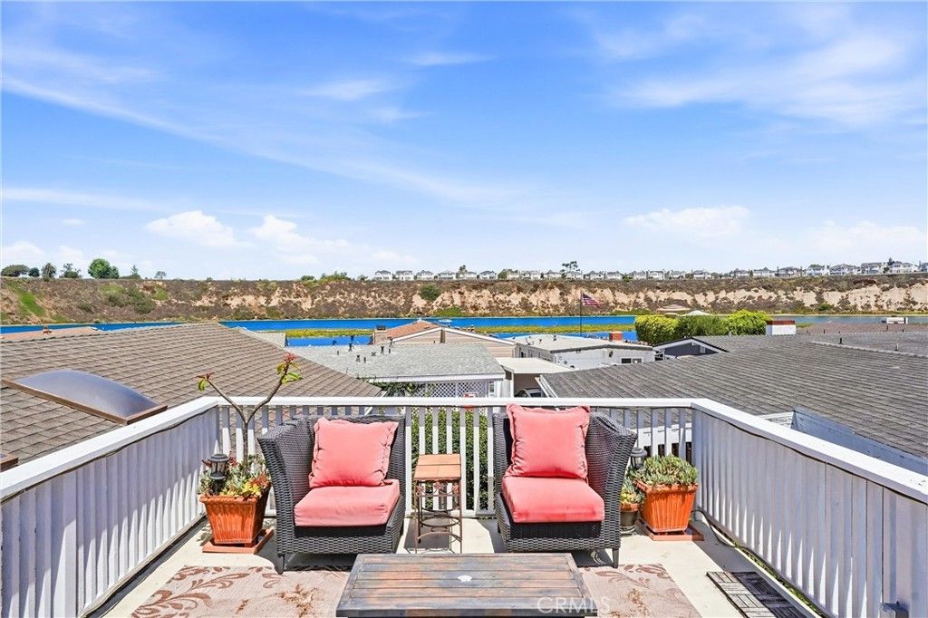 53 Saratoga, Newport Beach