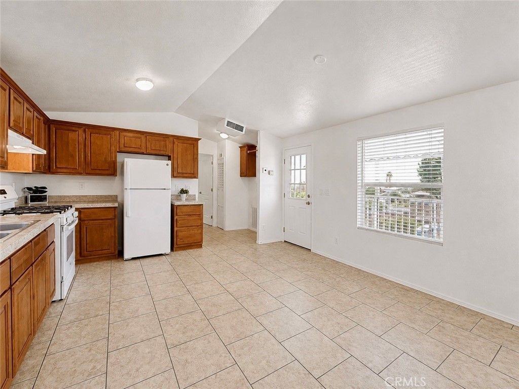 12995 6th # 3, Yucaipa
