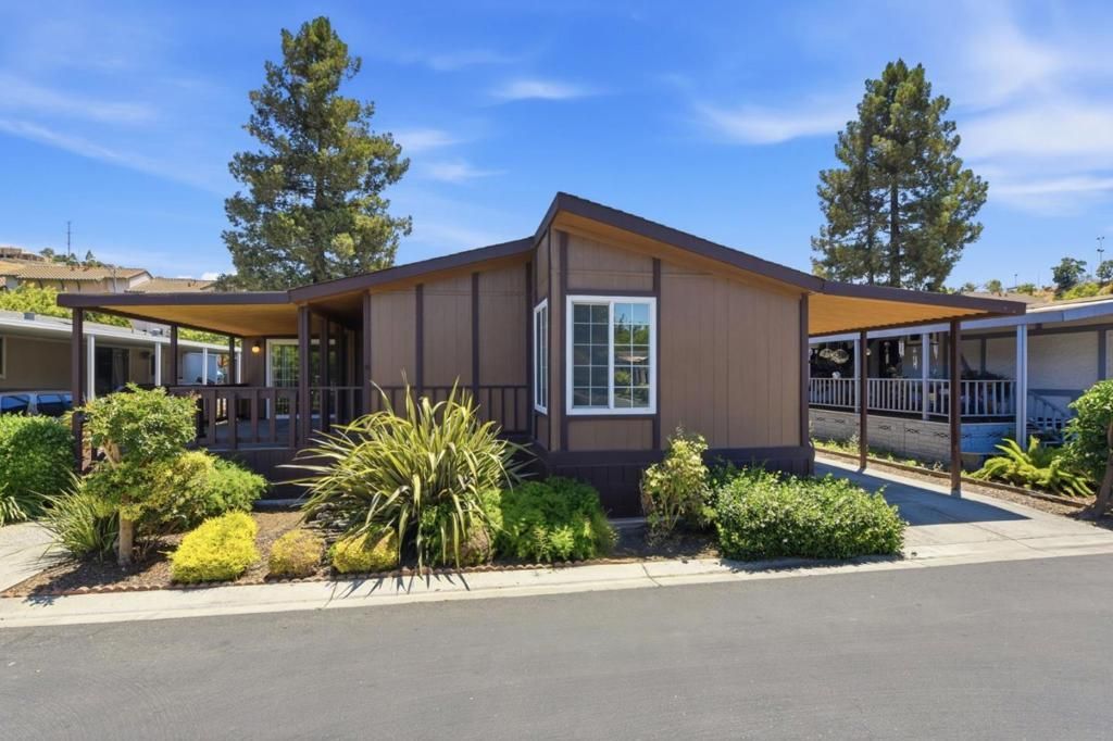 744 Mill Stream Drive # 744, San Jose
