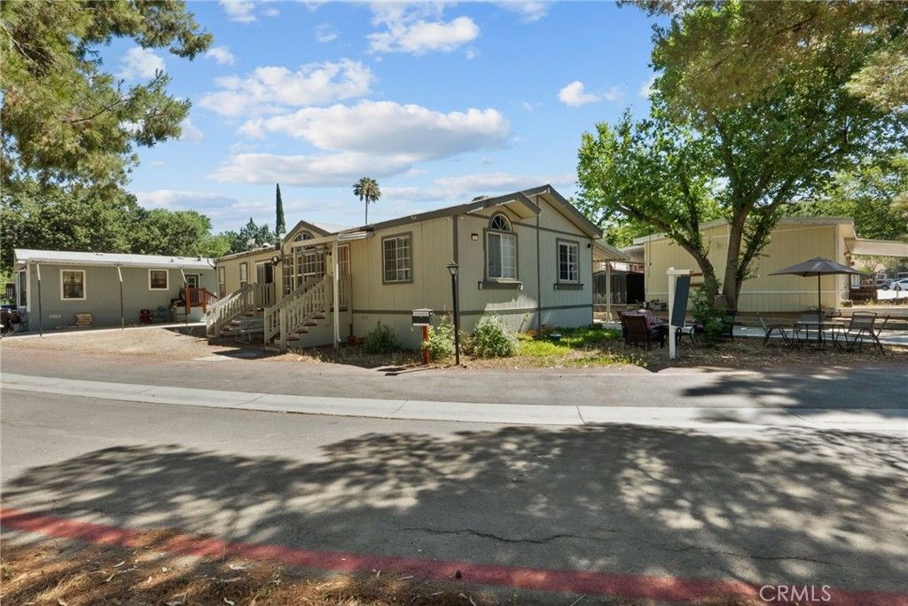 36200 Paradise Ranch # 1, Castaic