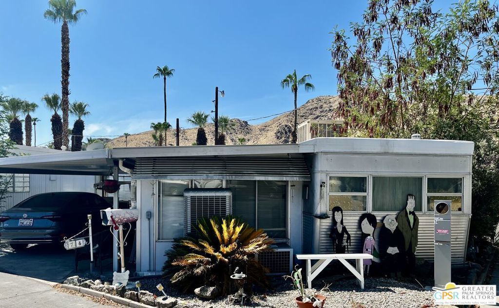 74 Venus Street, Palm Springs