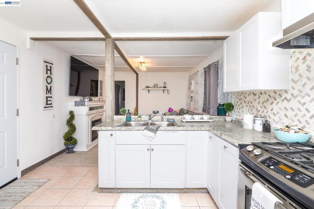 17776 Red Bud Lane, Shasta Lake