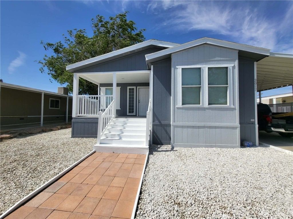 2017 Sonja Dr, Rosamond