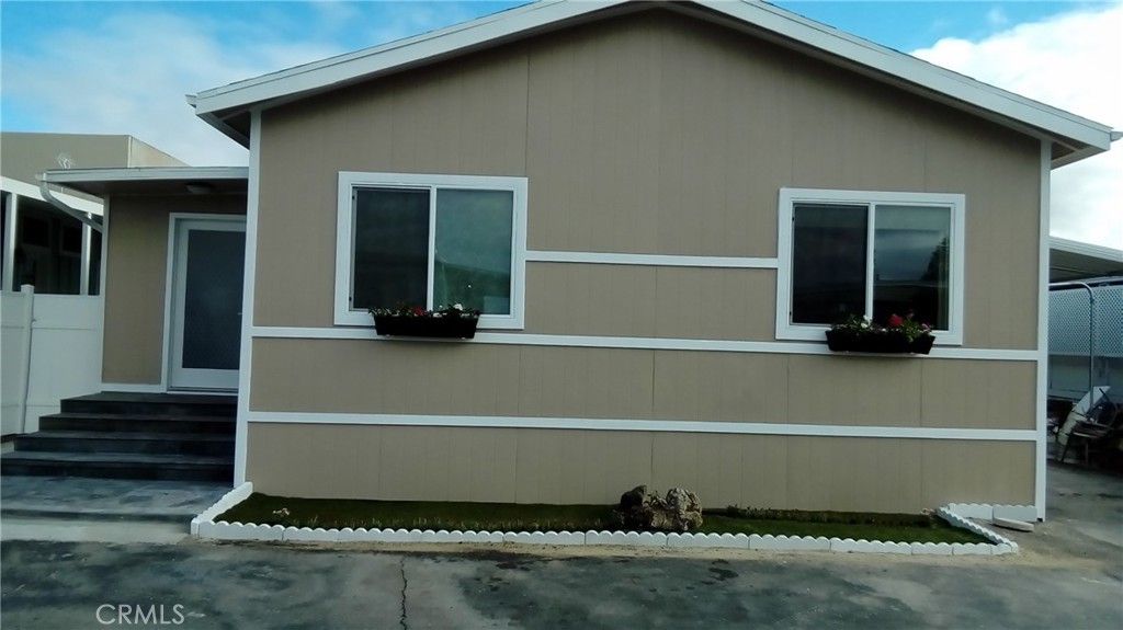 8901 Eton Avenue # 11, Canoga Park