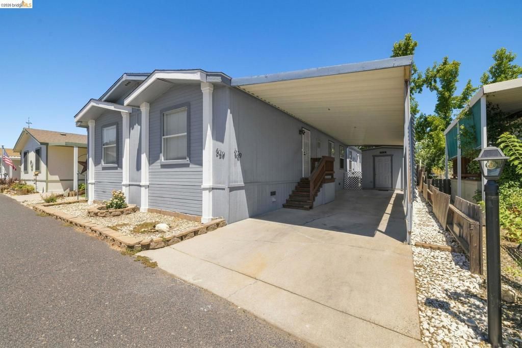 18717 Mill Villa Rd, Jamestown