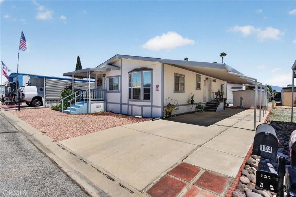 5001 W Florida # 104, Hemet