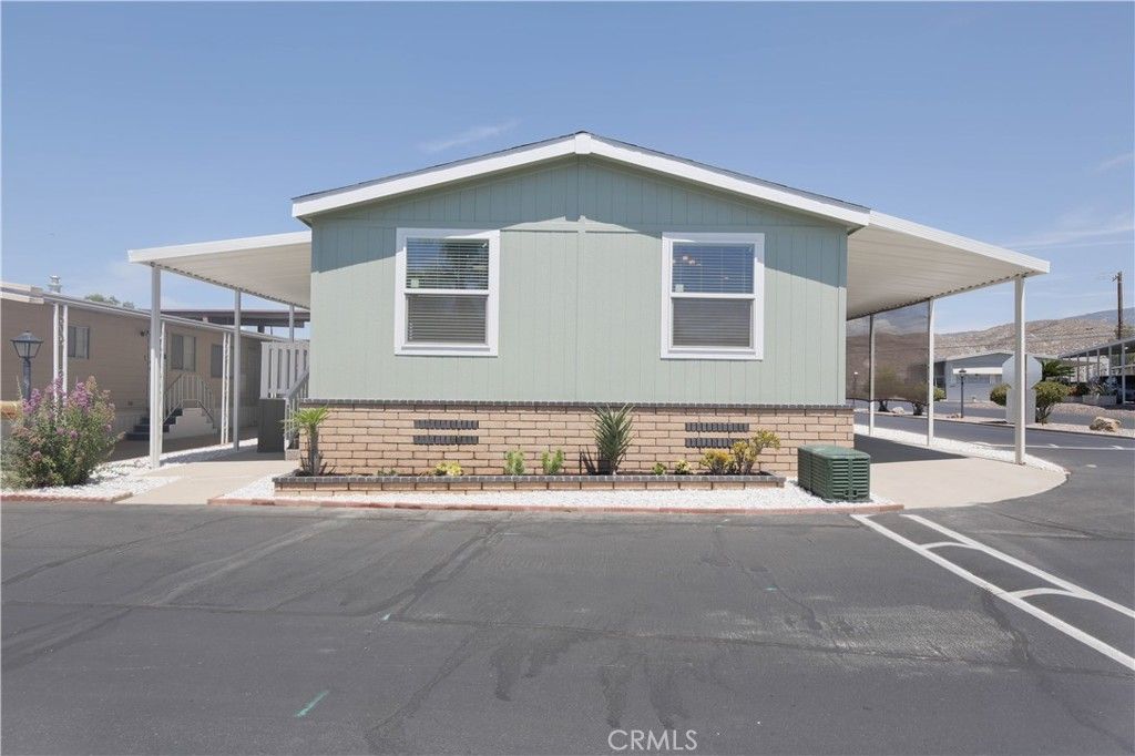 45521 State Highway 74 # 1, Hemet